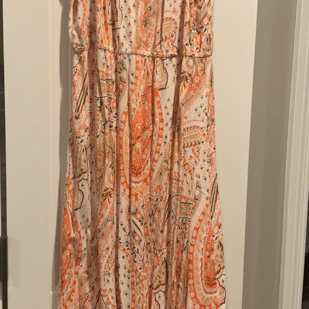 Gently used old navy long dress size large in cotton material.